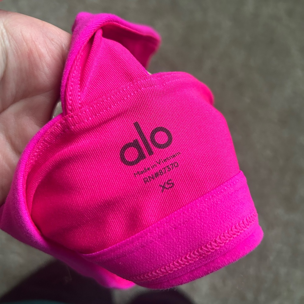 Alo Yoga Vibrant Pink One Shoulder Sports Bra - Picture 3 of 4